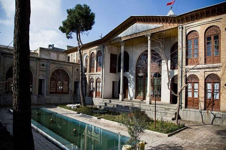 عکس تکیه بیگلربیگی کرمانشاه