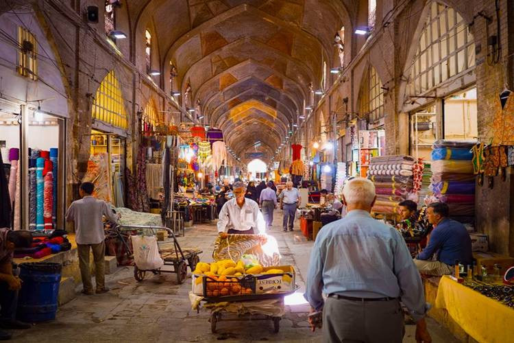عکس بازار وکیل شیراز