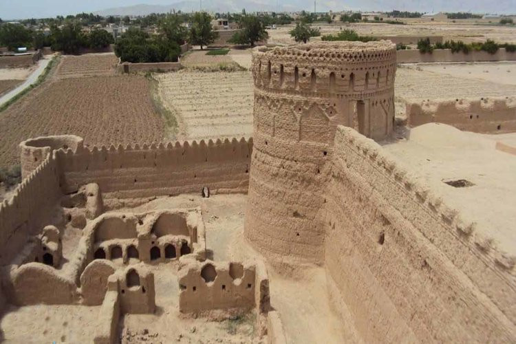 عکس قلعه سریزد